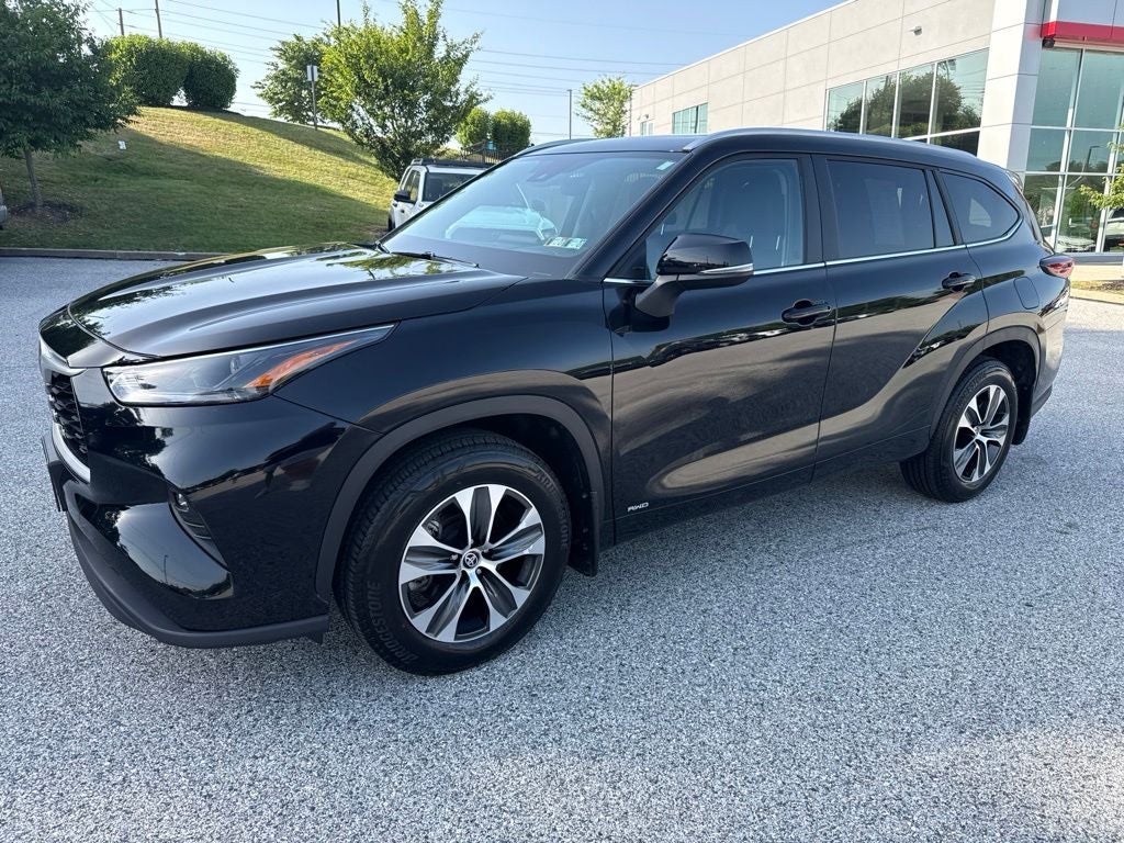 2026 Toyota Highlander Hybrid XLE
