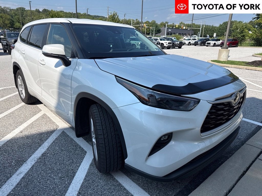 2023 Toyota Highlander LE