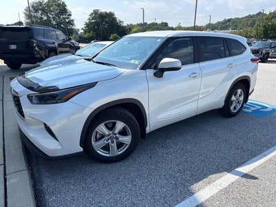 2023 Toyota Highlander LE