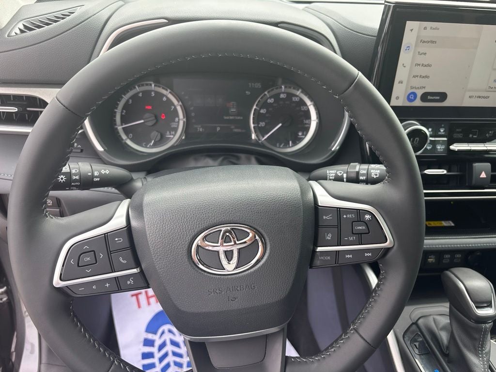 2023 Toyota Highlander XLE