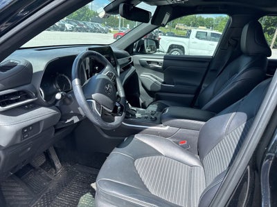2023 Toyota Highlander XSE