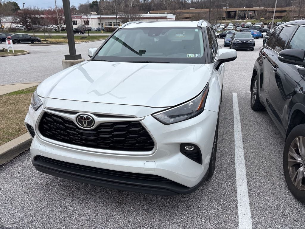 2023 Toyota Highlander XLE