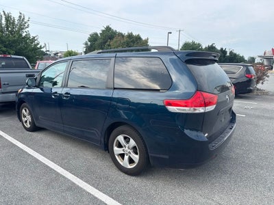 2011 Toyota Sienna LE