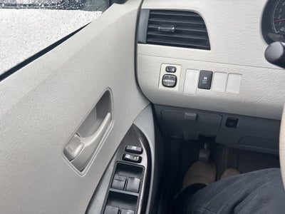 2011 Toyota Sienna Base