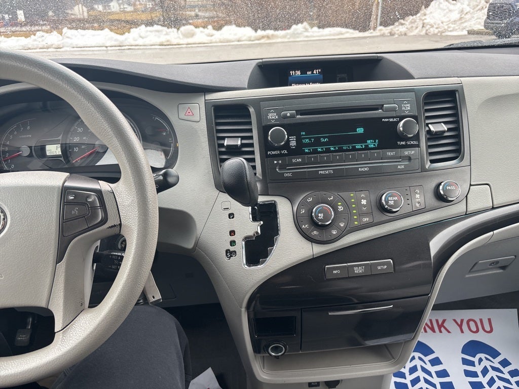 2011 Toyota Sienna Base