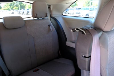 2022 Toyota Sienna LE 8 Passenger