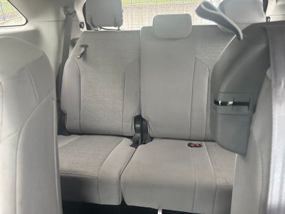 2024 Toyota Sienna LE 8 Passenger