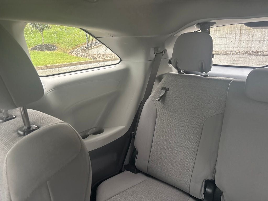 2024 Toyota Sienna LE 8 Passenger