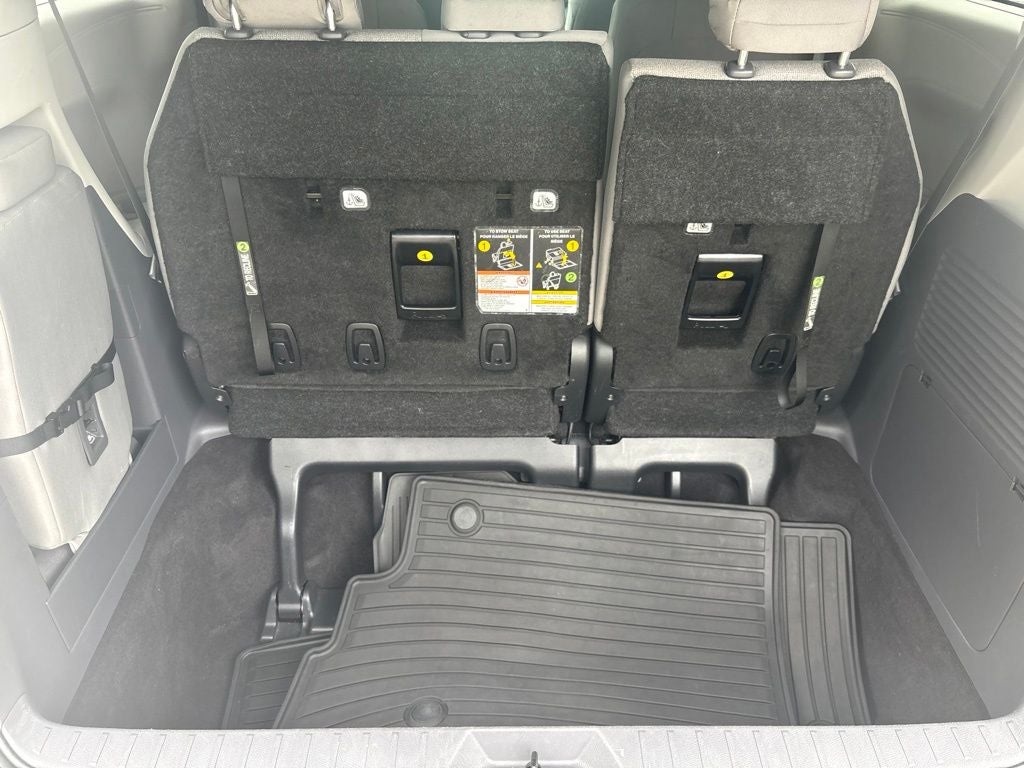2024 Toyota Sienna LE 8 Passenger