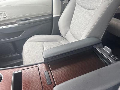 2024 Toyota Sienna LE 8 Passenger