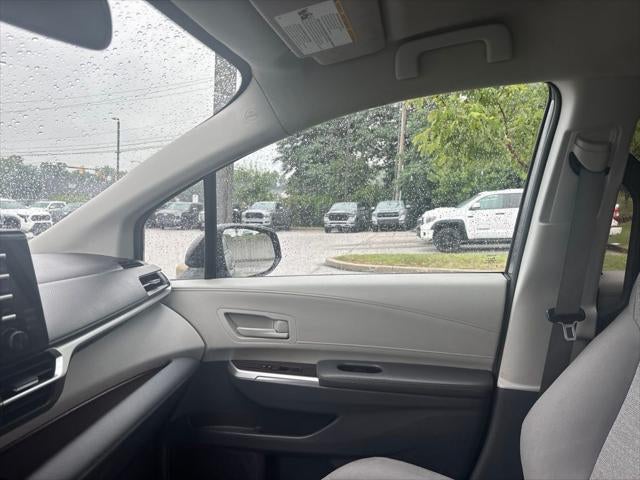 2024 Toyota Sienna LE 8 Passenger