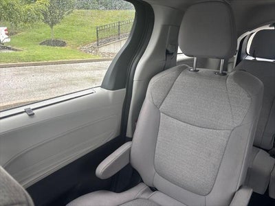 2024 Toyota Sienna LE 8 Passenger
