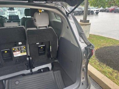 2024 Toyota Sienna LE 8 Passenger