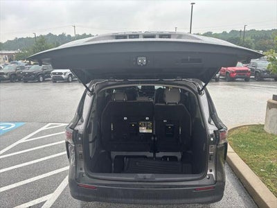 2024 Toyota Sienna LE 8 Passenger
