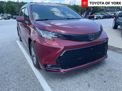 2021 Toyota Sienna XLE 7 Passenger