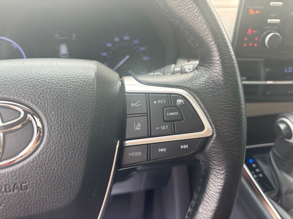 2021 Toyota Sienna XLE 7 Passenger
