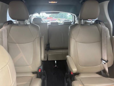 2021 Toyota Sienna XLE 7 Passenger