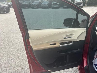 2021 Toyota Sienna XLE 7 Passenger