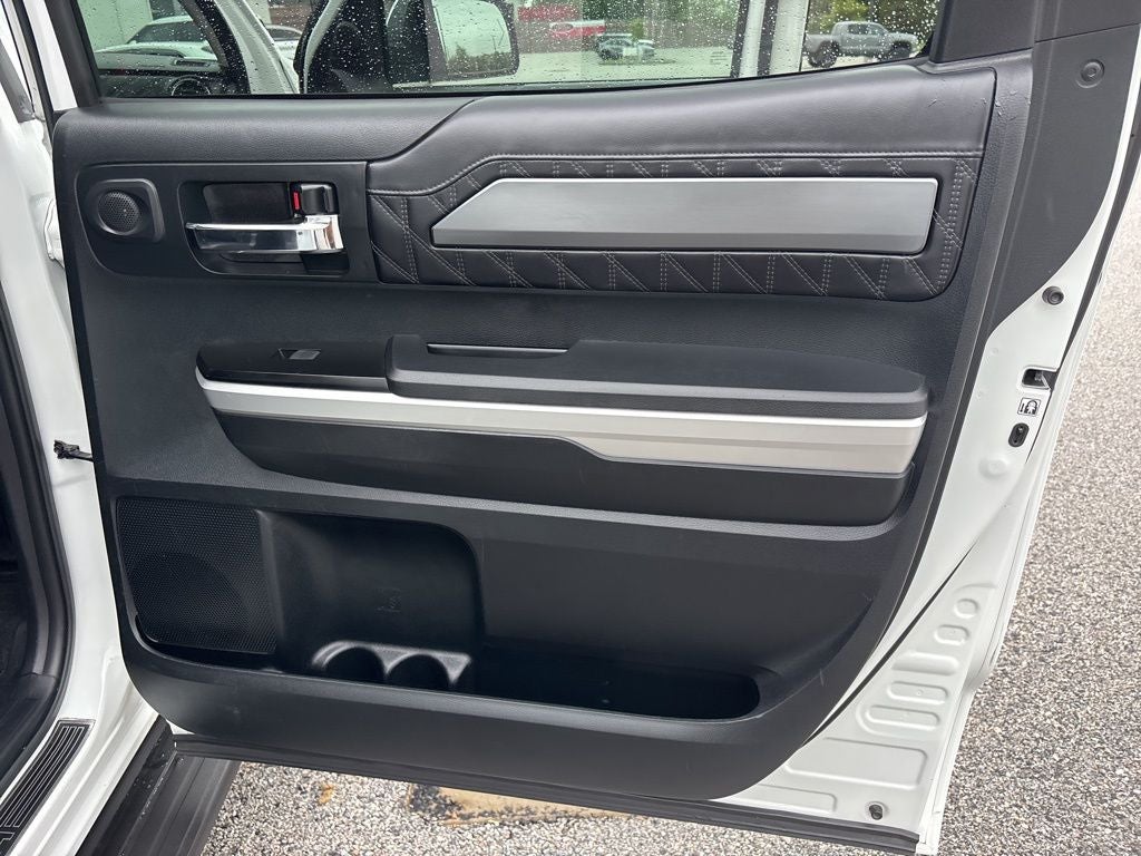 2017 Toyota Tundra Platinum 5.7L V8