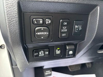 2017 Toyota Tundra Platinum 5.7L V8
