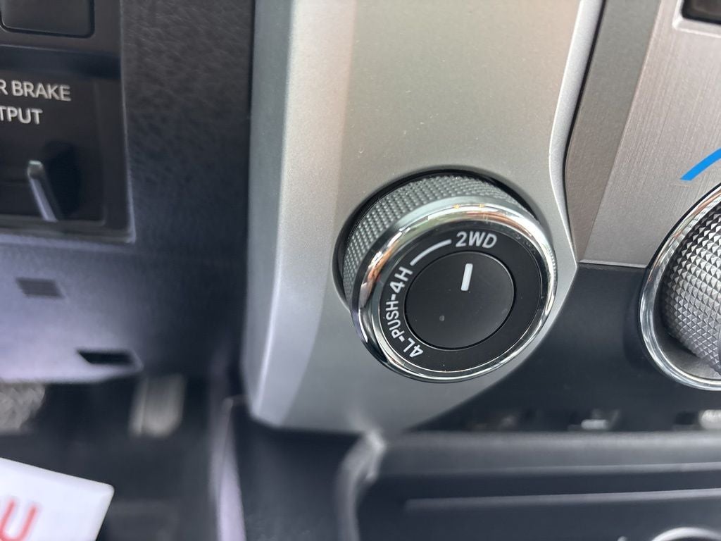 2017 Toyota Tundra Platinum 5.7L V8