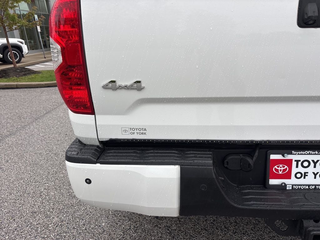 2017 Toyota Tundra Platinum 5.7L V8