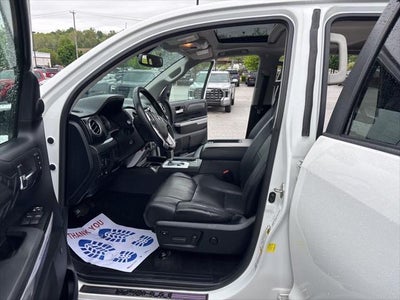 2017 Toyota Tundra Platinum 5.7L V8