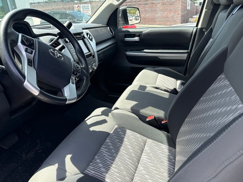 2018 Toyota Tundra SR5 4.6L V8