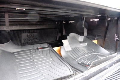 2013 Toyota Tundra Platinum 5.7L V8