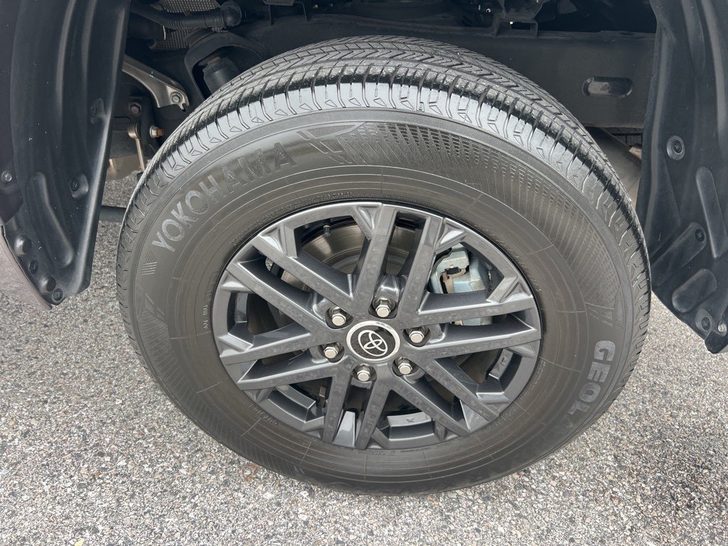 2024 Toyota Tundra SR5