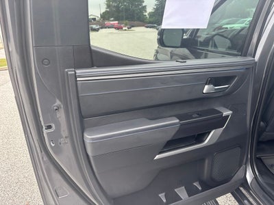 2023 Toyota Tundra Hybrid Platinum