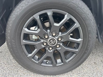 2023 Toyota Tundra Hybrid Platinum