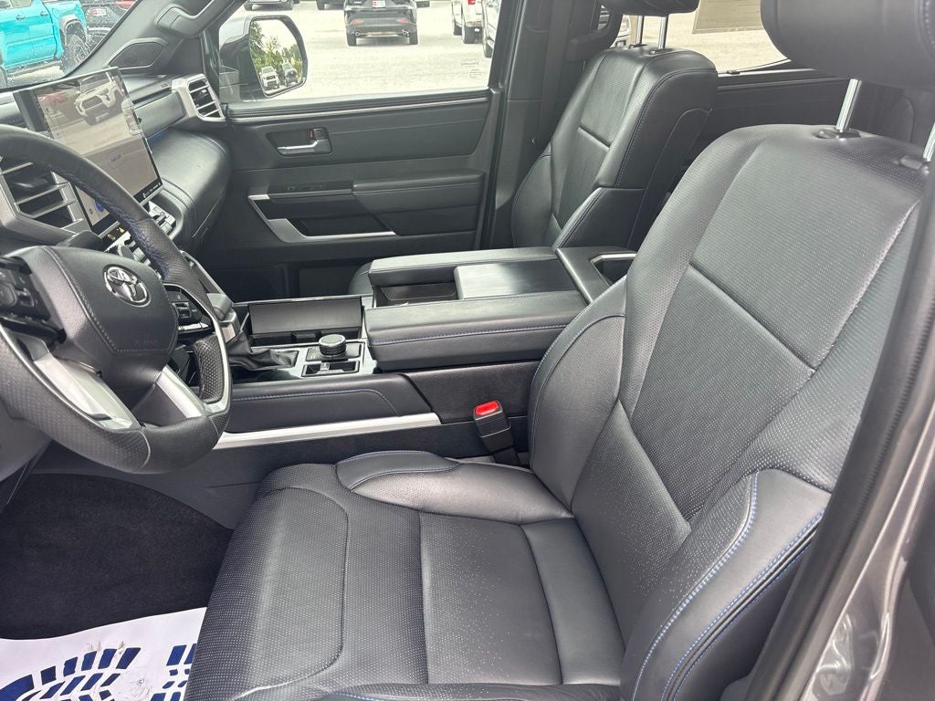 2023 Toyota Tundra Hybrid Platinum