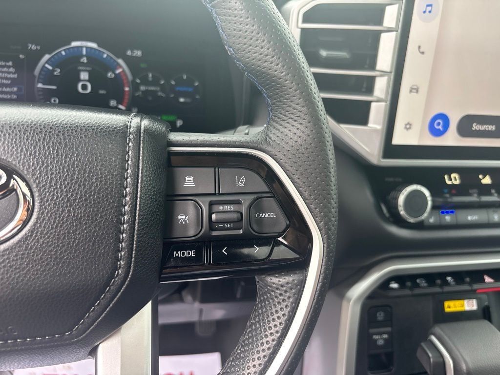 2023 Toyota Tundra Hybrid Platinum