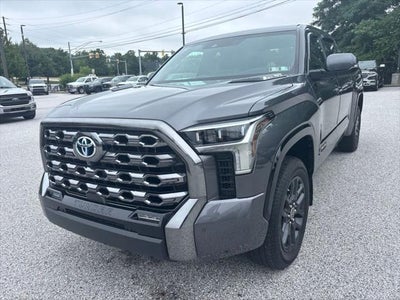 2023 Toyota Tundra Hybrid Platinum