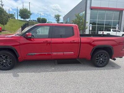 2025 Toyota Tundra Hybrid Platinum