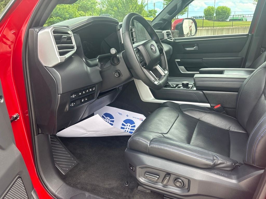 2025 Toyota Tundra Hybrid Platinum