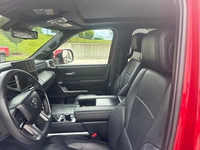 2025 Toyota Tundra Hybrid Platinum
