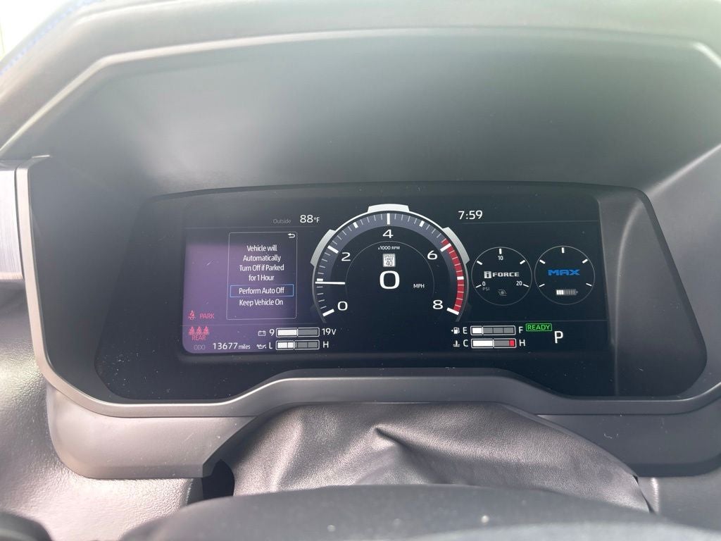 2025 Toyota Tundra Hybrid Platinum