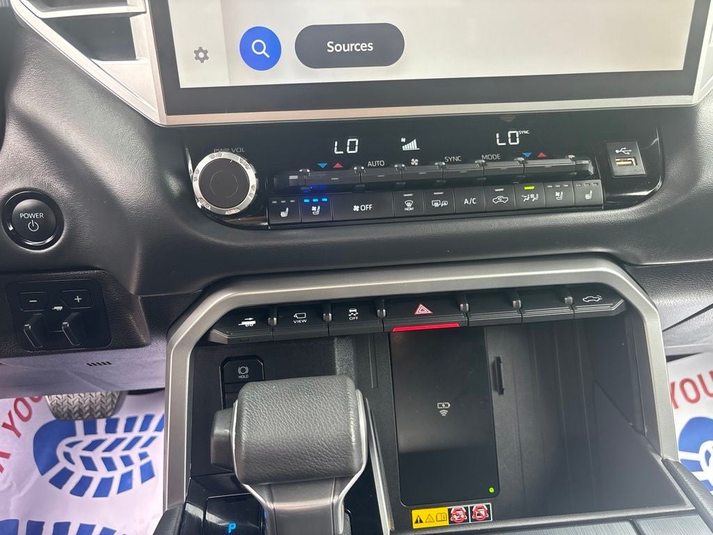 2025 Toyota Tundra Hybrid Platinum