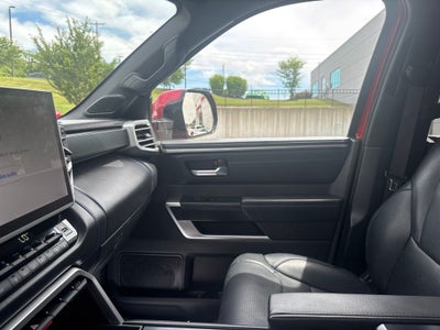 2025 Toyota Tundra Hybrid Platinum