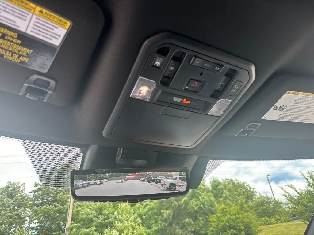 2025 Toyota Tundra Hybrid Platinum