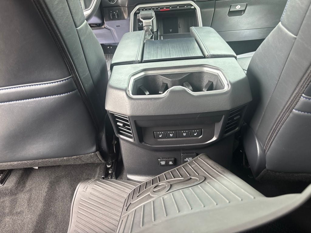 2025 Toyota Tundra Hybrid Platinum