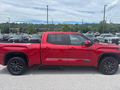 2025 Toyota Tundra Hybrid Platinum
