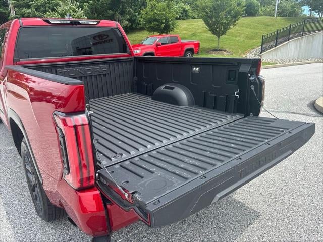 2025 Toyota Tundra Hybrid Platinum