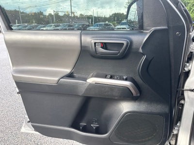 2017 Toyota Tacoma SR5 V6
