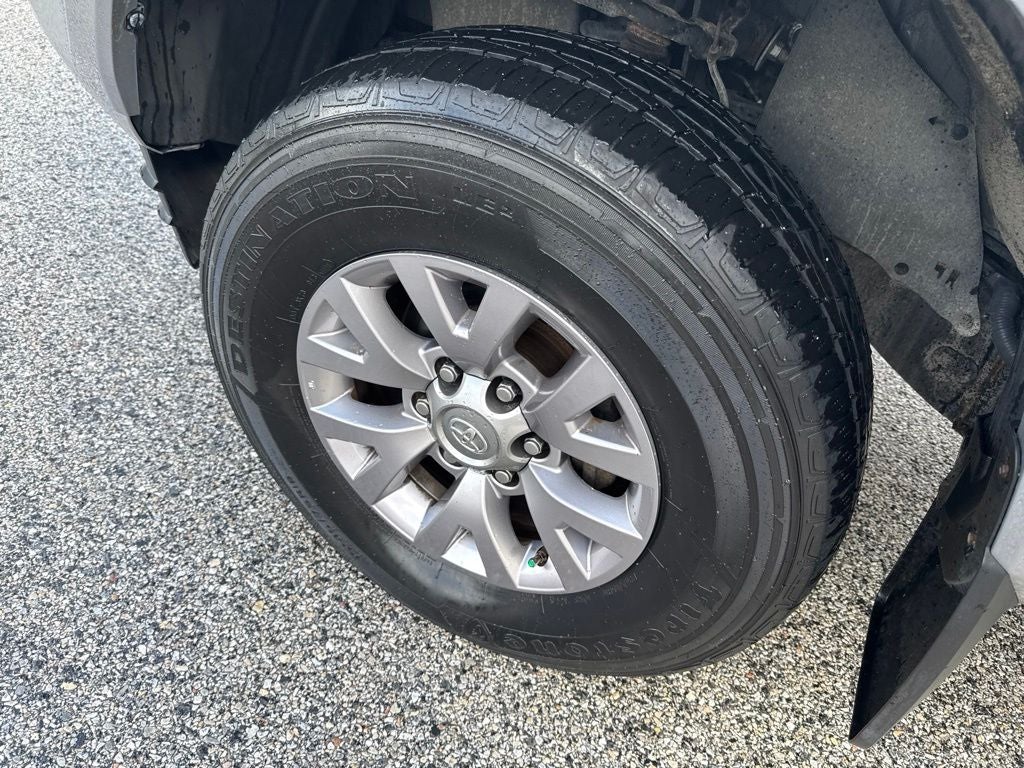2017 Toyota Tacoma SR5 V6