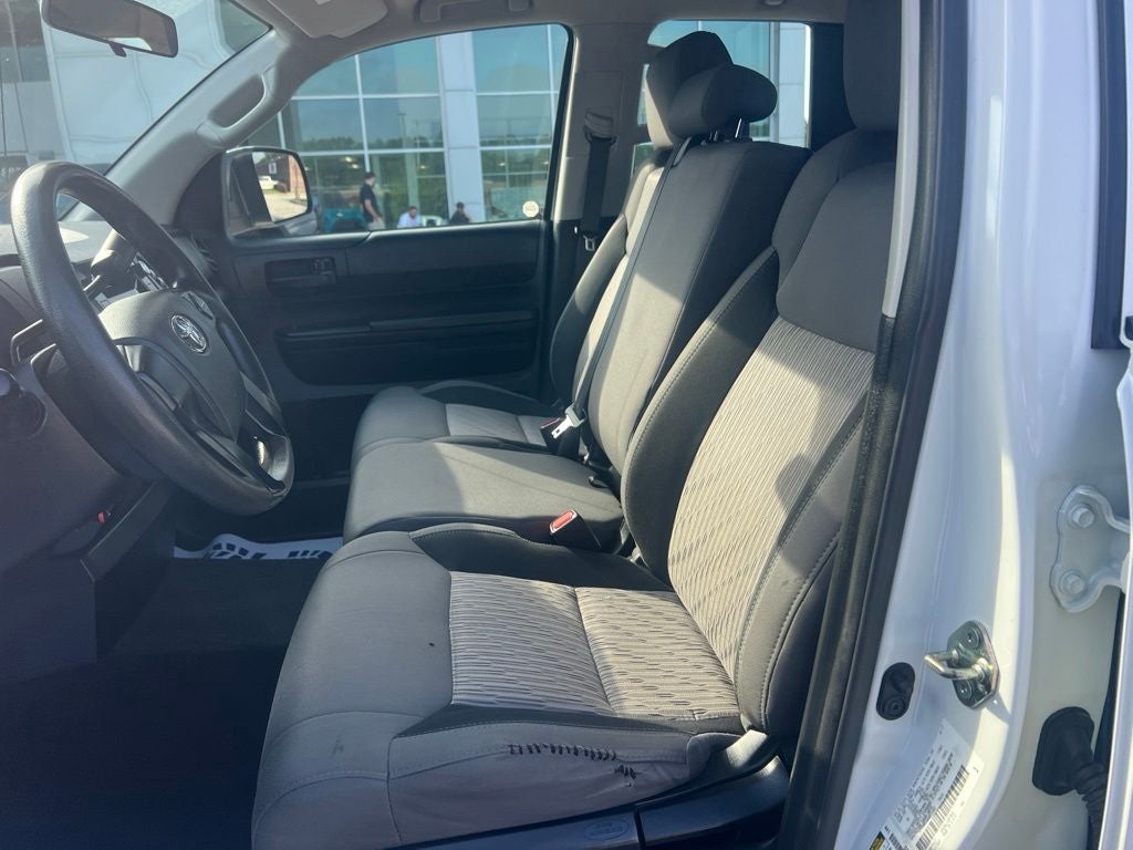 2017 Toyota Tundra SR 4.6L V8
