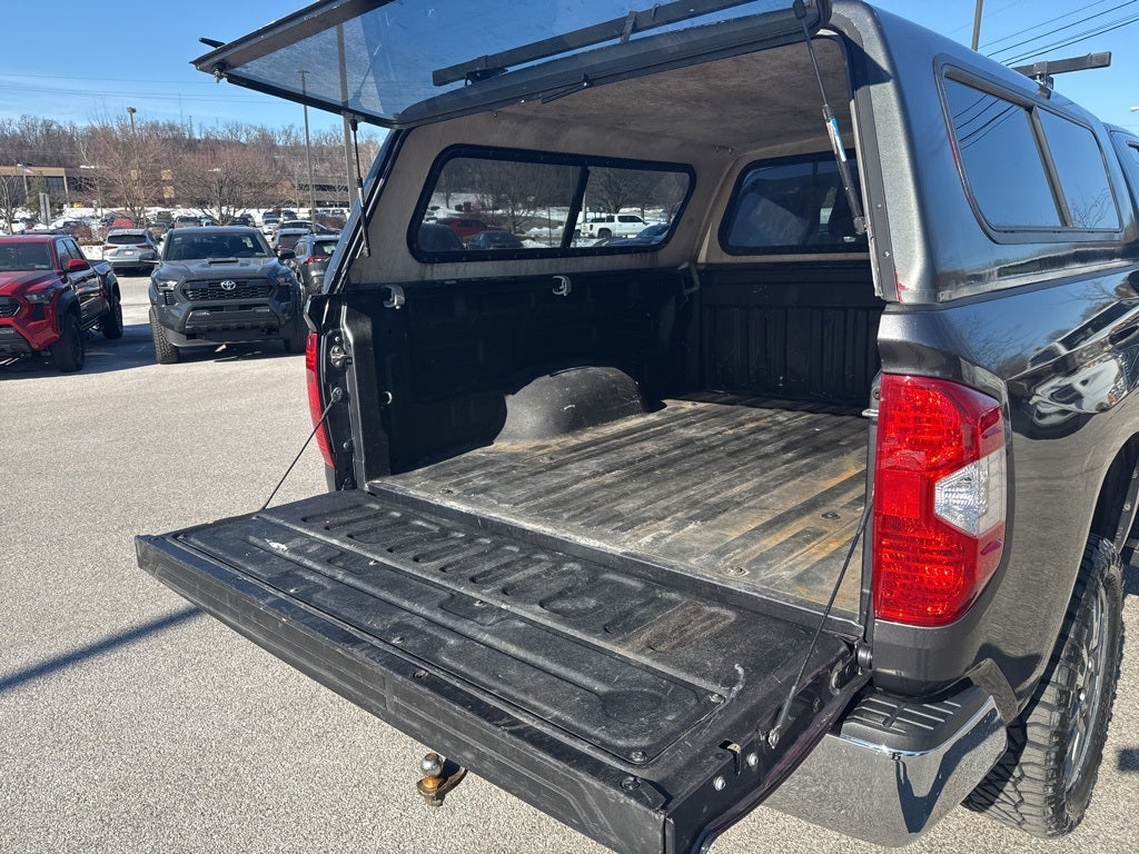 2018 Toyota Tundra SR5