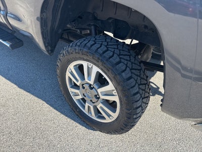 2018 Toyota Tundra SR5